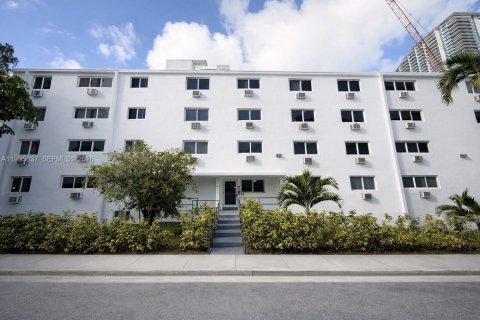 Studio à Miami, Floride № 2058908