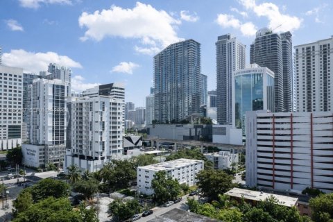 Appartement à louer à Miami, Floride: 2949.65 m2 № 2058908 - photo 16