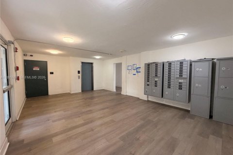 Appartement à louer à Miami, Floride: 2949.65 m2 № 2058908 - photo 14