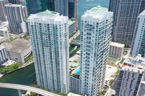 Condo in Miami, Florida, 2 bedrooms  № 2078388 - photo 7