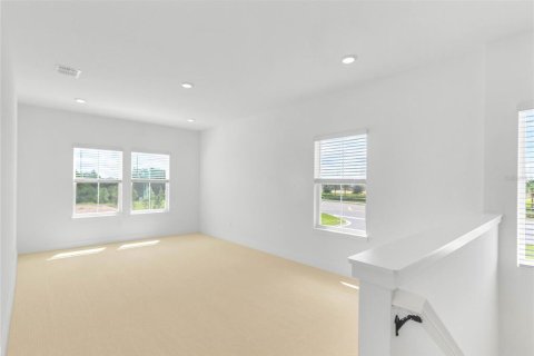 Villa ou maison à vendre à Winter Garden, Floride: 4 chambres, 285.86 m2 № 2415101 - photo 27