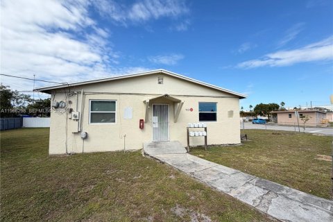 Appartement à louer à Hallandale Beach, Floride: 27.87 m2 № 2028118 - photo 2