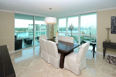 Condominio en alquiler en Fort Lauderdale, Florida, 2 dormitorios, 176.98 m2 № 1939810 - foto 9