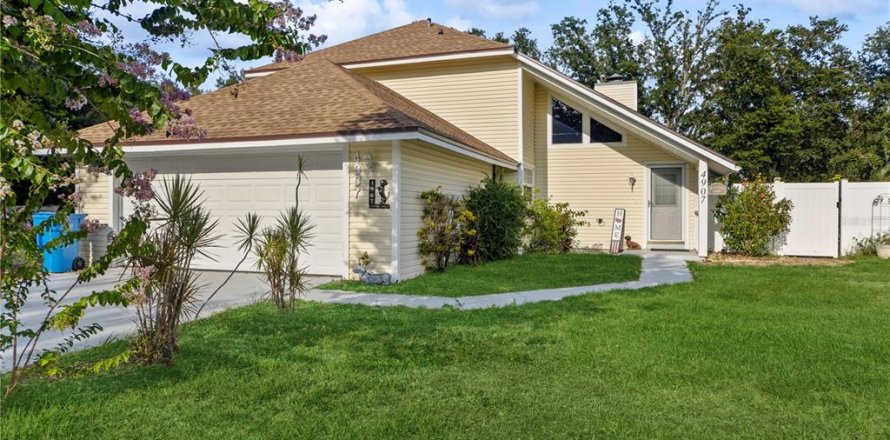 Casa en Tampa, Florida 4 dormitorios, 138.98 m2 № 1843911