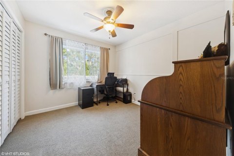 Casa en venta en Tampa, Florida, 4 dormitorios, 138.98 m2 № 1843911 - foto 8