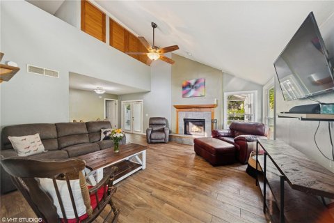 Casa en venta en Tampa, Florida, 4 dormitorios, 138.98 m2 № 1843911 - foto 2