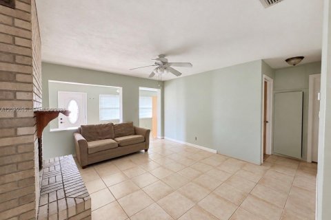 Villa ou maison à louer à Lake Placid, Floride: 2 chambres № 2390075 - photo 8