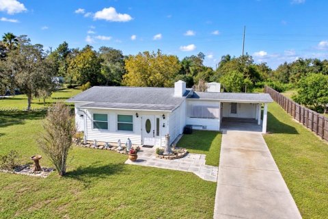 Villa ou maison à louer à Lake Placid, Floride: 2 chambres № 2390075 - photo 2