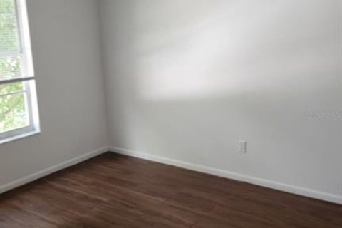 Casa en alquiler en Orlando, Florida, 3 dormitorios, 141.4 m2 № 1868835 - foto 20