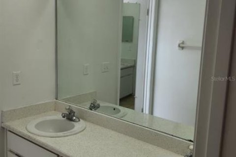 Casa en alquiler en Orlando, Florida, 3 dormitorios, 141.4 m2 № 1868835 - foto 23