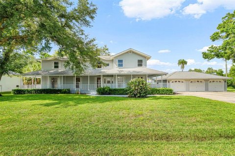 House in Palmetto, Florida 3 bedrooms, 292.64 sq.m. № 2330171 - photo 3
