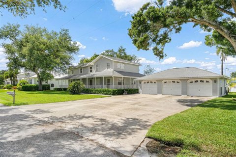House in Palmetto, Florida 3 bedrooms, 292.64 sq.m. № 2330171 - photo 4