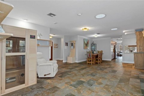 Casa en venta en Brooksville, Florida, 3 dormitorios, 242.1 m2 № 1520855 - foto 6