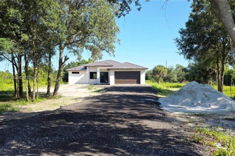 Купить виллу или дом в Клуистон, Флорида 3 спальни, 141.77м2, № 2006603 - фото 9