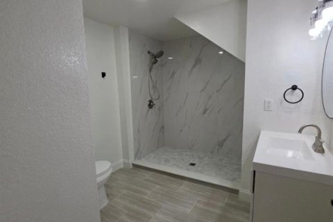 Condo in Kissimmee, Florida, 4 bedrooms  № 2314122 - photo 13