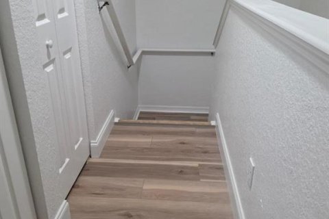 Condo in Kissimmee, Florida, 4 bedrooms  № 2314122 - photo 12