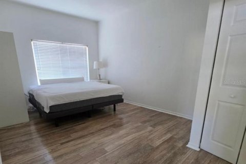Condo in Kissimmee, Florida, 4 bedrooms  № 2314122 - photo 9