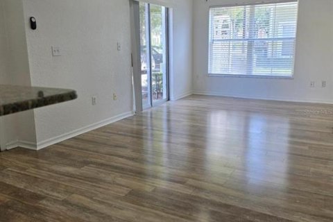 Condo in Kissimmee, Florida, 4 bedrooms  № 2314122 - photo 4