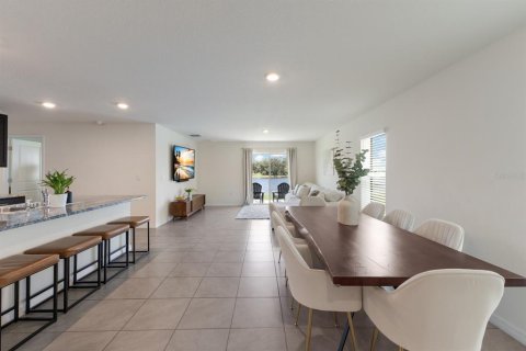 Casa en venta en Bradenton, Florida, 5 dormitorios, 225.57 m2 № 1872917 - foto 6