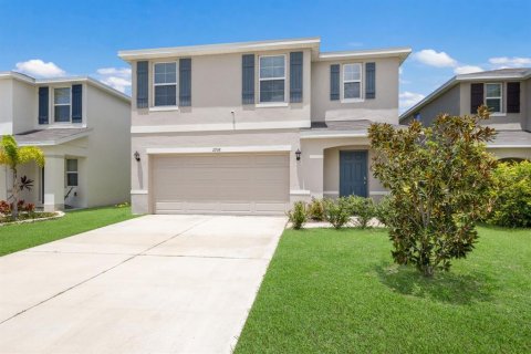 Casa en venta en Bradenton, Florida, 5 dormitorios, 225.57 m2 № 1872917 - foto 3