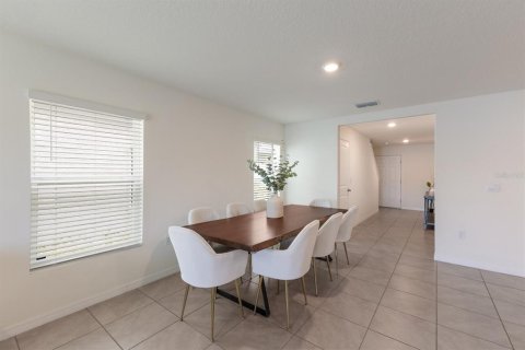 Casa en venta en Bradenton, Florida, 5 dormitorios, 225.57 m2 № 1872917 - foto 8
