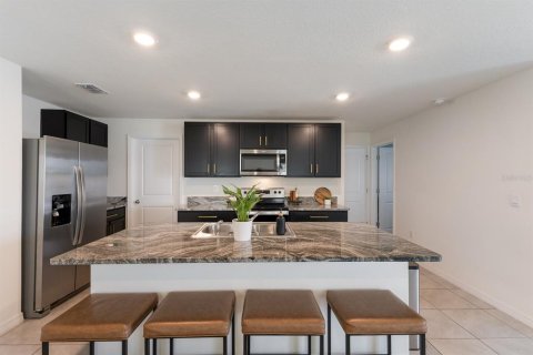 Casa en venta en Bradenton, Florida, 5 dormitorios, 225.57 m2 № 1872917 - foto 9