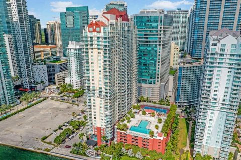 Купить кондоминиум в Майами, Флорида 2 спальни, 105.91м2, № 2018514 - фото 2