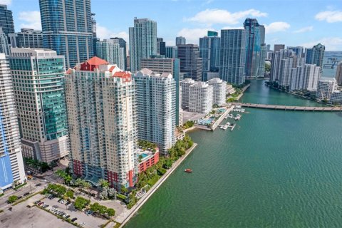 Купить кондоминиум в Майами, Флорида 2 спальни, 105.91м2, № 2018514 - фото 6