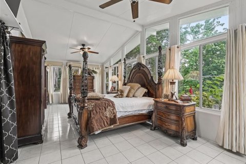 Casa en venta en Orlando, Florida, 4 dormitorios, 203.92 m2 № 1844566 - foto 22