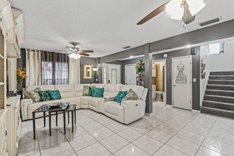Casa en venta en Orlando, Florida, 4 dormitorios, 203.92 m2 № 1844566 - foto 10