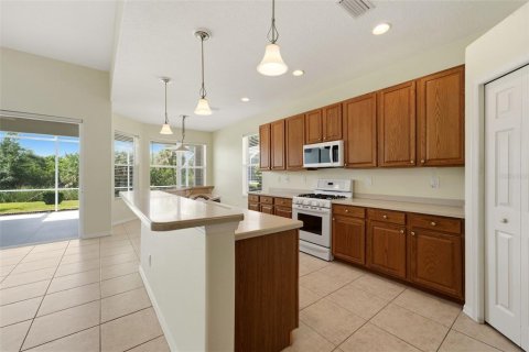 Villa ou maison à vendre à North Port, Floride: 3 chambres, 201.78 m2 № 2427541 - photo 13