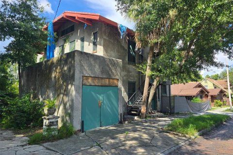 House in Saint Petersburg, Florida 4 bedrooms, 235.97 sq.m. № 1886704 - photo 2