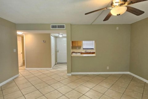 Copropriété à louer à West Palm Beach, Floride: 1 chambre, 72 m2 № 2406089 - photo 4