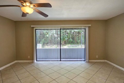 Condo à West Palm Beach, Floride, 1 chambre  № 2406089