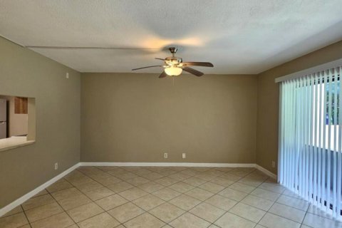 Copropriété à louer à West Palm Beach, Floride: 1 chambre, 72 m2 № 2406089 - photo 3