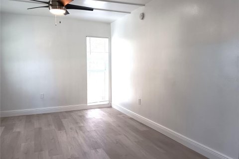Appartement à louer à Dunedin, Floride: 1 chambre, 51.1 m2 № 2399248 - photo 3