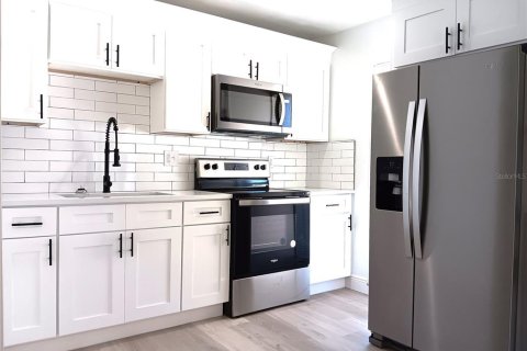 Appartement à louer à Dunedin, Floride: 1 chambre, 51.1 m2 № 2399248 - photo 5