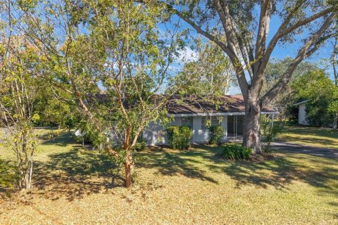 House in Dunnellon, Florida 2 bedrooms, 75.81 sq.m. № 2222853 - photo 3