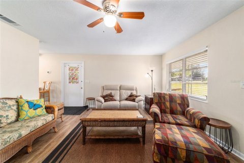 House in Dunnellon, Florida 2 bedrooms, 75.81 sq.m. № 2222853 - photo 16