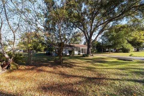 House in Dunnellon, Florida 2 bedrooms, 75.81 sq.m. № 2222853 - photo 8