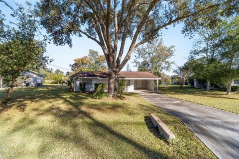 House in Dunnellon, Florida 2 bedrooms, 75.81 sq.m. № 2222853 - photo 9