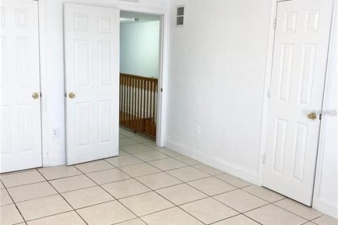 Снять в аренду таунхаус в Орландо, Флорида 1 комната, 107.21м2, № 1629150 - фото 10