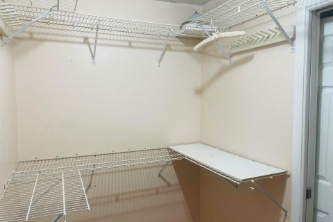 Купить кондоминиум в Ройял-Палм-Бич, Флорида 4 комнаты, 92.9м2, № 2146377 - фото 11