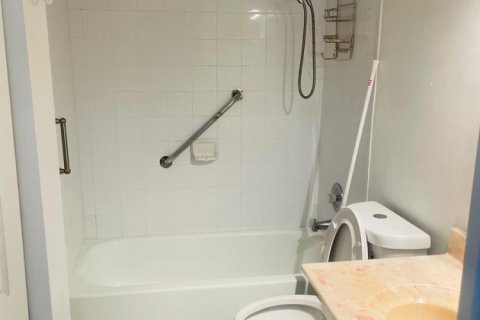 Купить кондоминиум в Ройял-Палм-Бич, Флорида 4 комнаты, 92.9м2, № 2146377 - фото 15