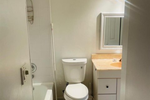Купить кондоминиум в Ройял-Палм-Бич, Флорида 4 комнаты, 92.9м2, № 2146377 - фото 14
