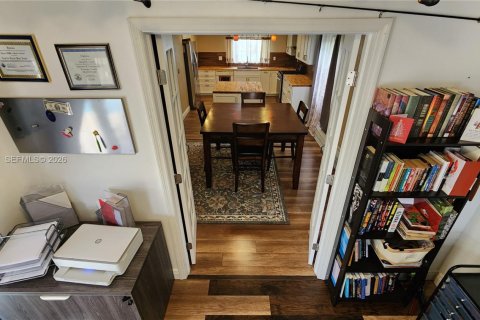 Casa en venta en Cutler Bay, Florida, 3 dormitorios, 180.51 m2 № 2066700 - foto 28