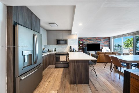 Condominio en venta en Miami, Florida, 1 dormitorio, 103.77 m2 № 1974899 - foto 9