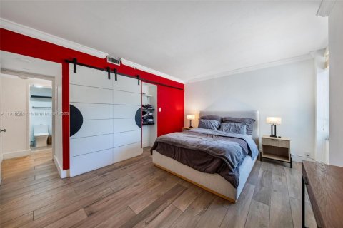 Condominio en venta en Miami, Florida, 1 dormitorio, 103.77 m2 № 1974899 - foto 26