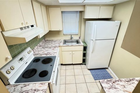 Copropriété à louer à Pinellas Park, Floride: 1 chambre, 62.24 m2 № 2415216 - photo 8