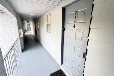 Copropriété à louer à Pinellas Park, Floride: 1 chambre, 62.24 m2 № 2415216 - photo 4